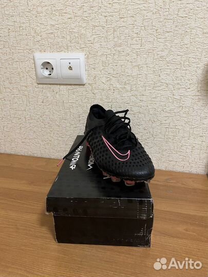 Футбольные бутсы nike flyknit ultra, размер 41