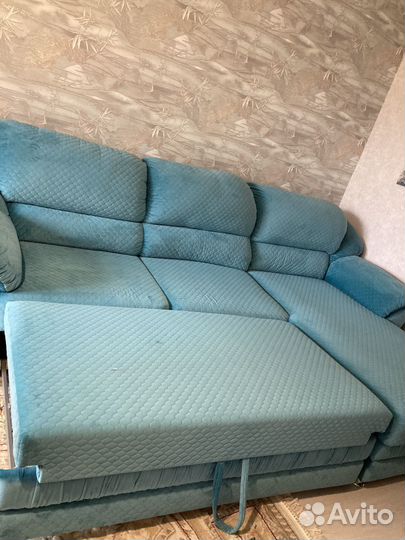 Угловой диван