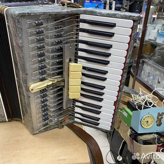 Аккордеон орион 2 в футляре СССР (сзр)