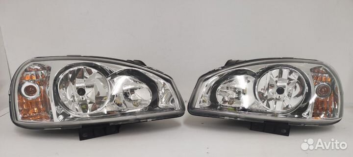 Фара правая Kalina 1118