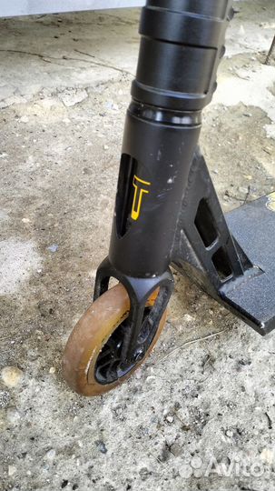 Самокат tech team freak