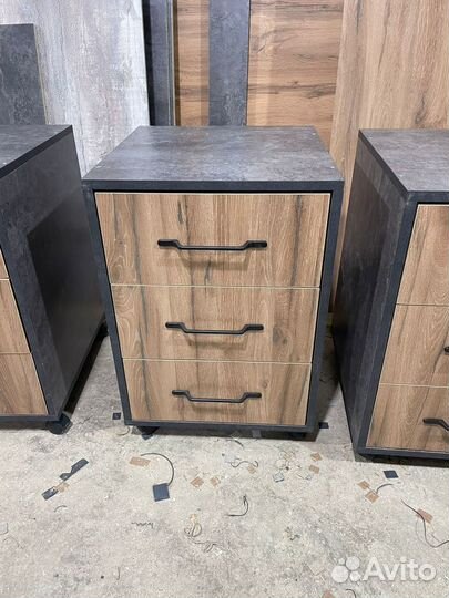 Тумба офисная