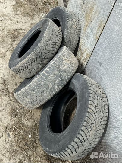 Nokian Tyres Hakkapeliitta 8 245/70 R16