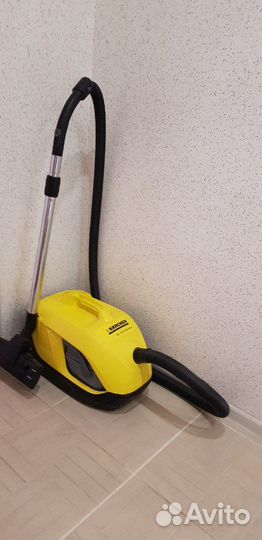 Пылесос с аквафильтром Керхер