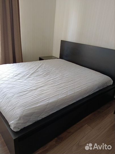 Кровать двухспальная бу