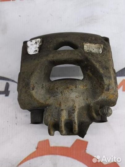 Суппорт тормозной передний правый Citroen Berlingo