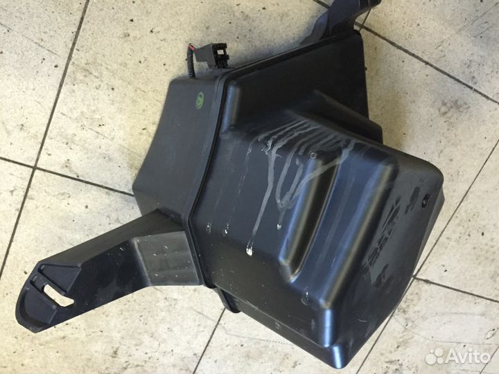 Задний сабвуфер Мерседес ML164, А1648202202