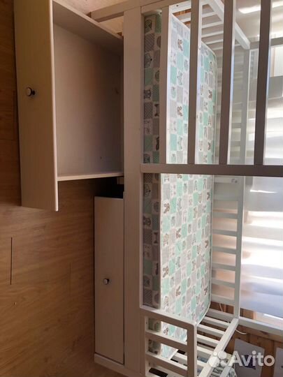 Кровать двухьярусная двухэтажная