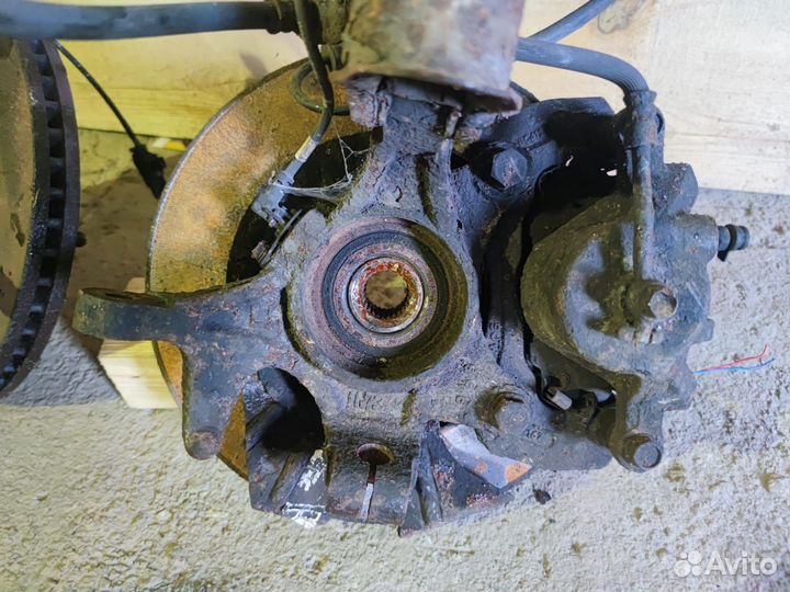 Kia soul 1 Поворотный кулак