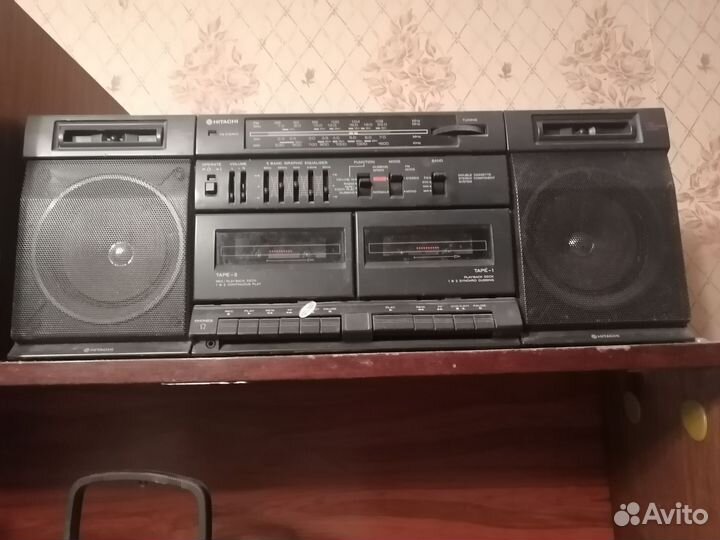 Музыкальный центр