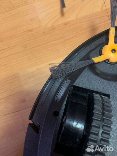 Робот пылесос Royal