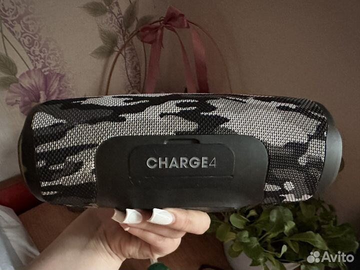 Колонка jbl charge 4