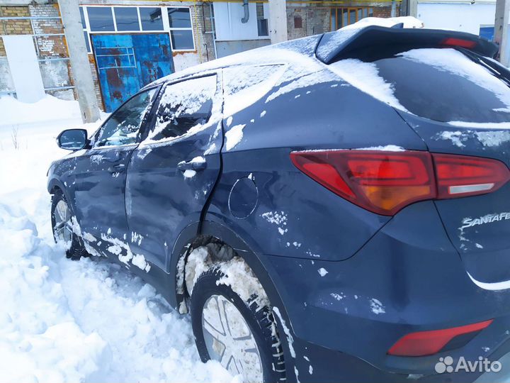 Hyundai Santa Fe 2.4 AT, 2017, битый, 100 000 км