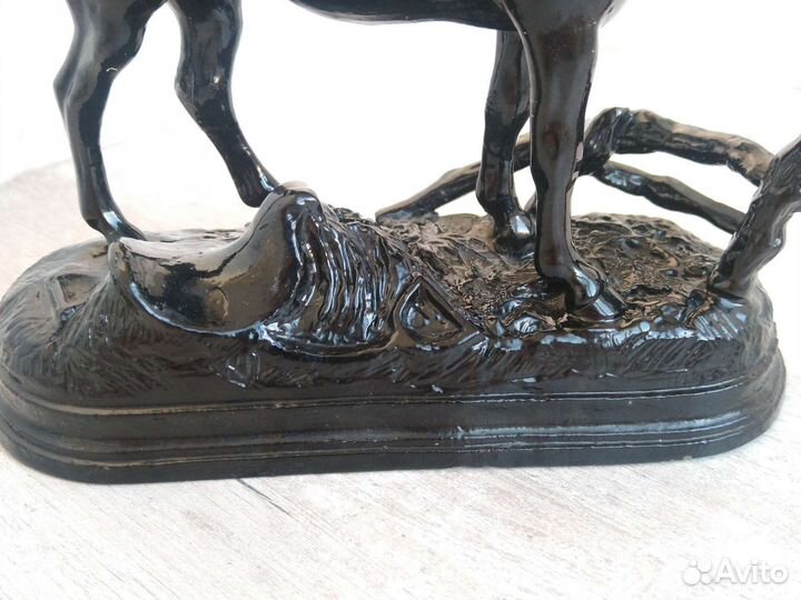 Советская статуэтка конь у плетня чугун счлз, СССР