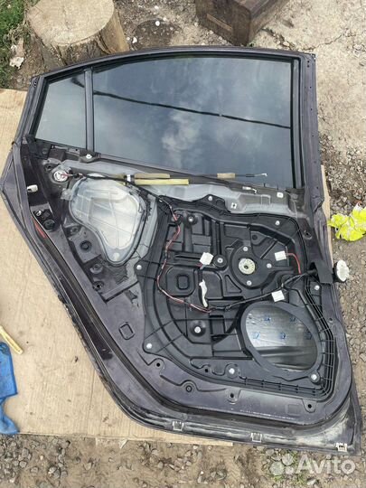 Задняя левая дверь mazda 6 GH