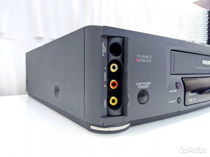 7 Head Hi-Fi Stereo видеомагнитофон Philips VR768