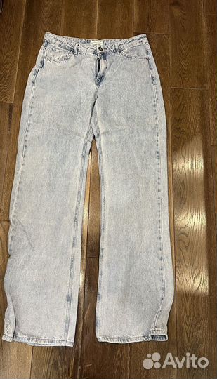 Джинсы широкие