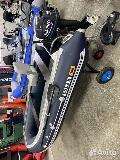 Лодка надувная моторная Solar 380 jet tunnel