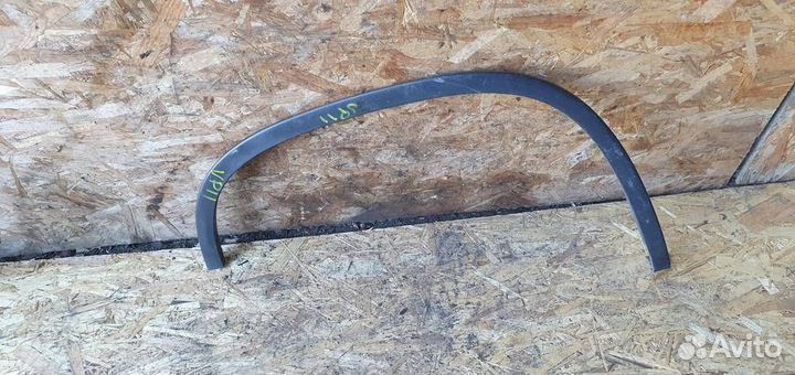 Накладка заднего крыла правого Volkswagen Tiguan