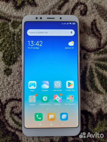 Xiaomi Redmi 5 Plus, 3/32 ГБ
