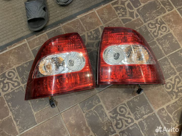 Фонари задние комплект Приора