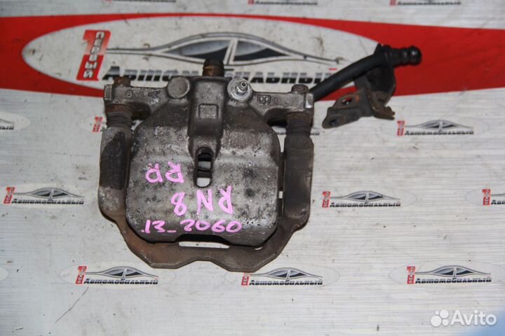 Суппорт зад право c Honda Stream RN8 R20A