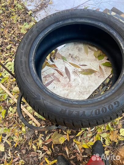 Goodyear UltraGrip 2 195/55 R16 87T