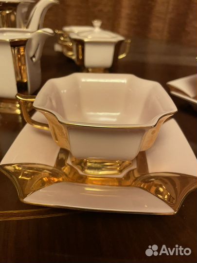 Чайный сервиз из розового фарфора Чехия