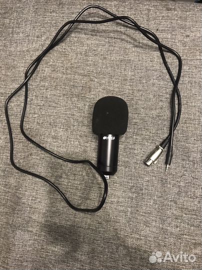 Микрофон студийный hiper h-m002