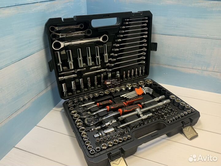 Набор инструментов профессиональный