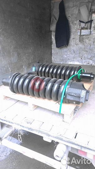 Натяжитель гусеницы Doosan DX340LC 200101-00001A