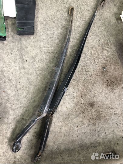 Поводки дворников bmw е46