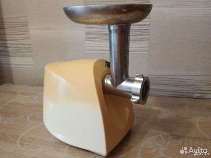 Мясорубка электрическая бу