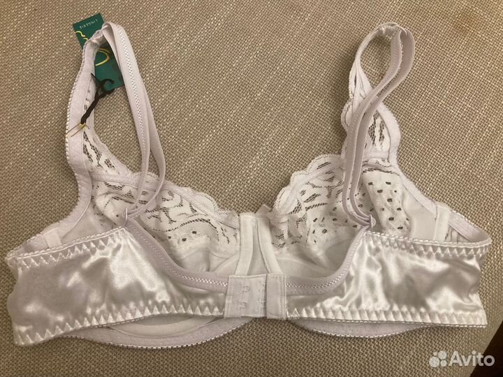 Бюстгальтер новый белый jalbonne, 80 В