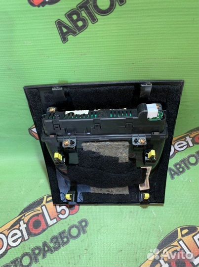 Часы Geely Emgrand X7 I (2013–2016)