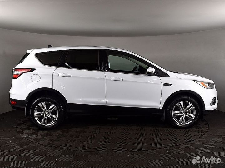 Ford Kuga 2.5 AT, 2017, 45 316 км