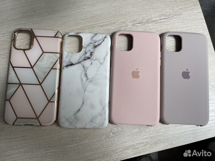 Чехол на iPhone 11