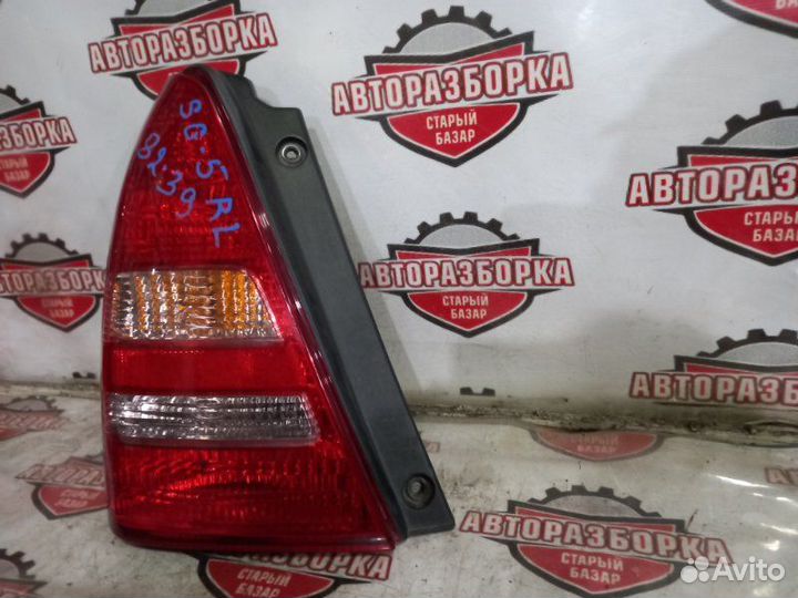 Фонарь задний левый Subaru Forester SG5 EJ205