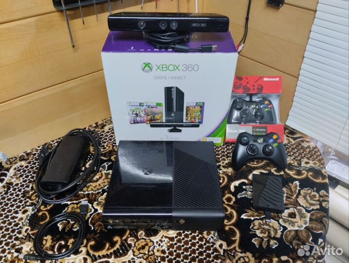 Xbox 360E/500Gb+107 Игр+Kinect+Два джойстика