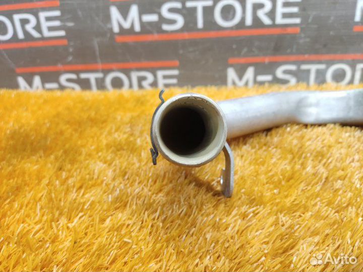 Патрубок системы охлаждения Volkswagen Touareg 7L