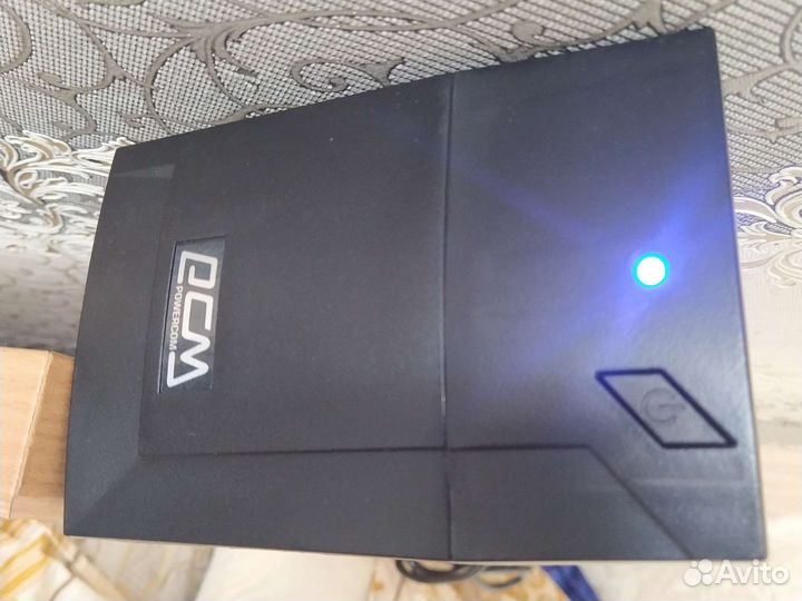 Источник бесперебойного питания