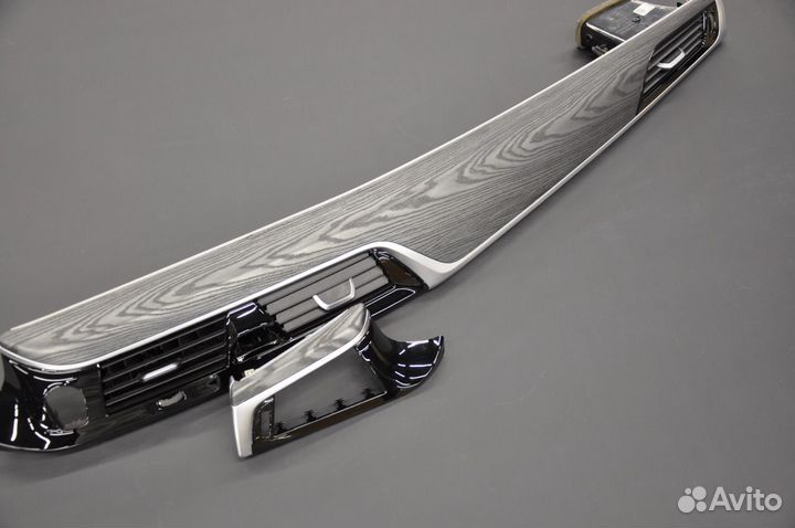 Планки салона BMW G30 Брашированое дерево