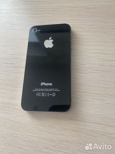 iPhone 4S, 16 ГБ