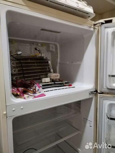 Холодильник на запчасти