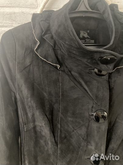 Плащ женский из натуральной замши