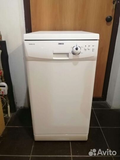 Посудомоечная машина Zanussi 45 см