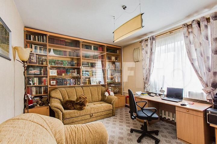 Дом 360 м² на участке 15 сот.