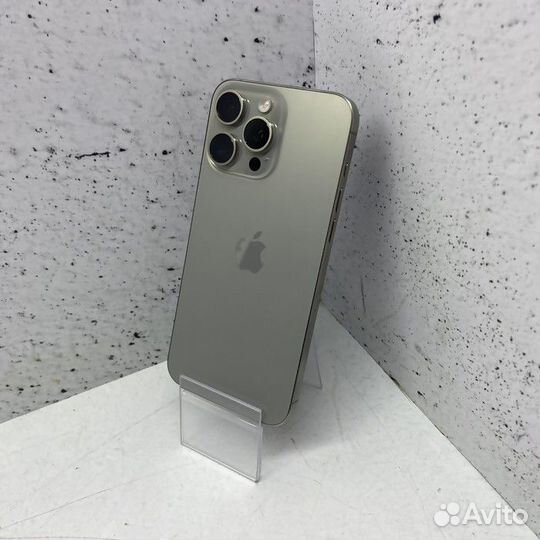 iPhone 15 Pro Max, 256 ГБ