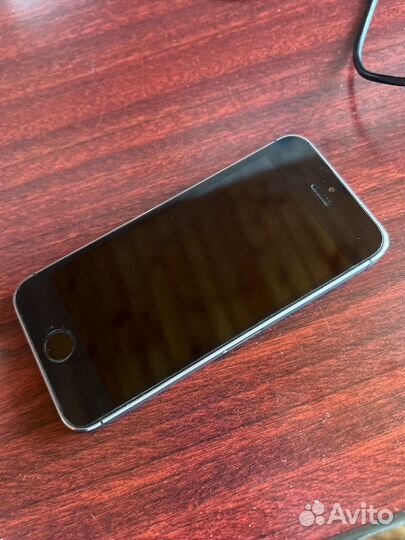 iPhone 5S, 32 ГБ