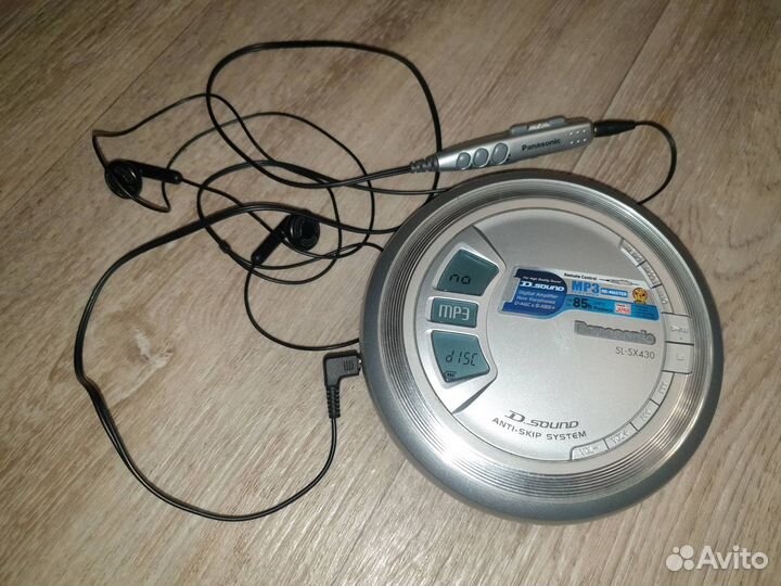 Магнитолы National Panasonic, Sanyo, Philips